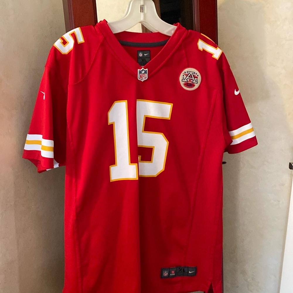 Mahomes jersey